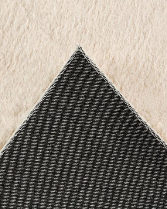 Jassrug Fuzzy Tavşan Tüyü Kürk Halı 80x150 Krem - 5