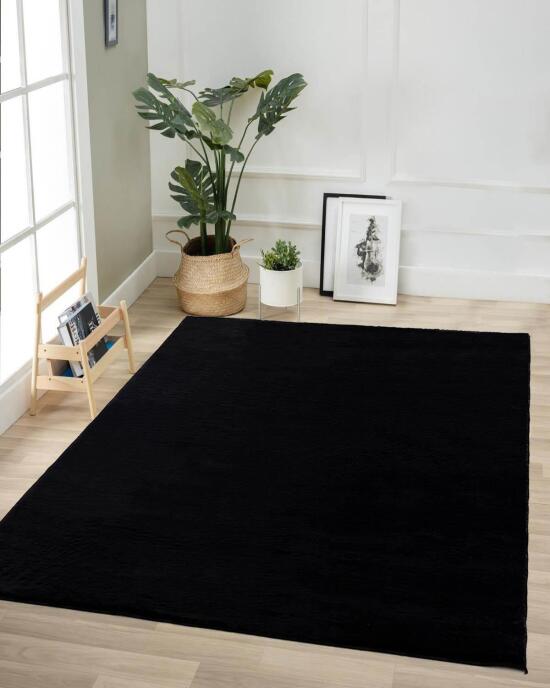 Jassrug Tavşan Tüyü Kürk Halı 120x180 Siyah - 1