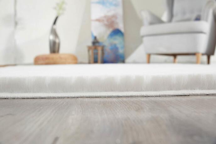 Jassrug Tavşan Tüyü Kürk Halı 60x120 Bej - 3