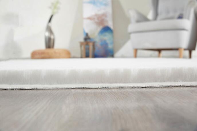 Jassrug Tavşan Tüyü Kürk Halı 80x120 Optik - 3