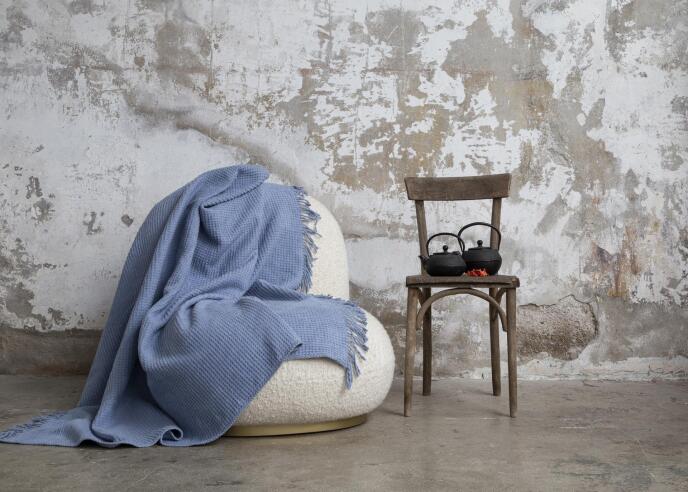 Aksu Brighton Collection Waffle Püsküllü TV Battaniye 130x170 Açık Mavi - 1